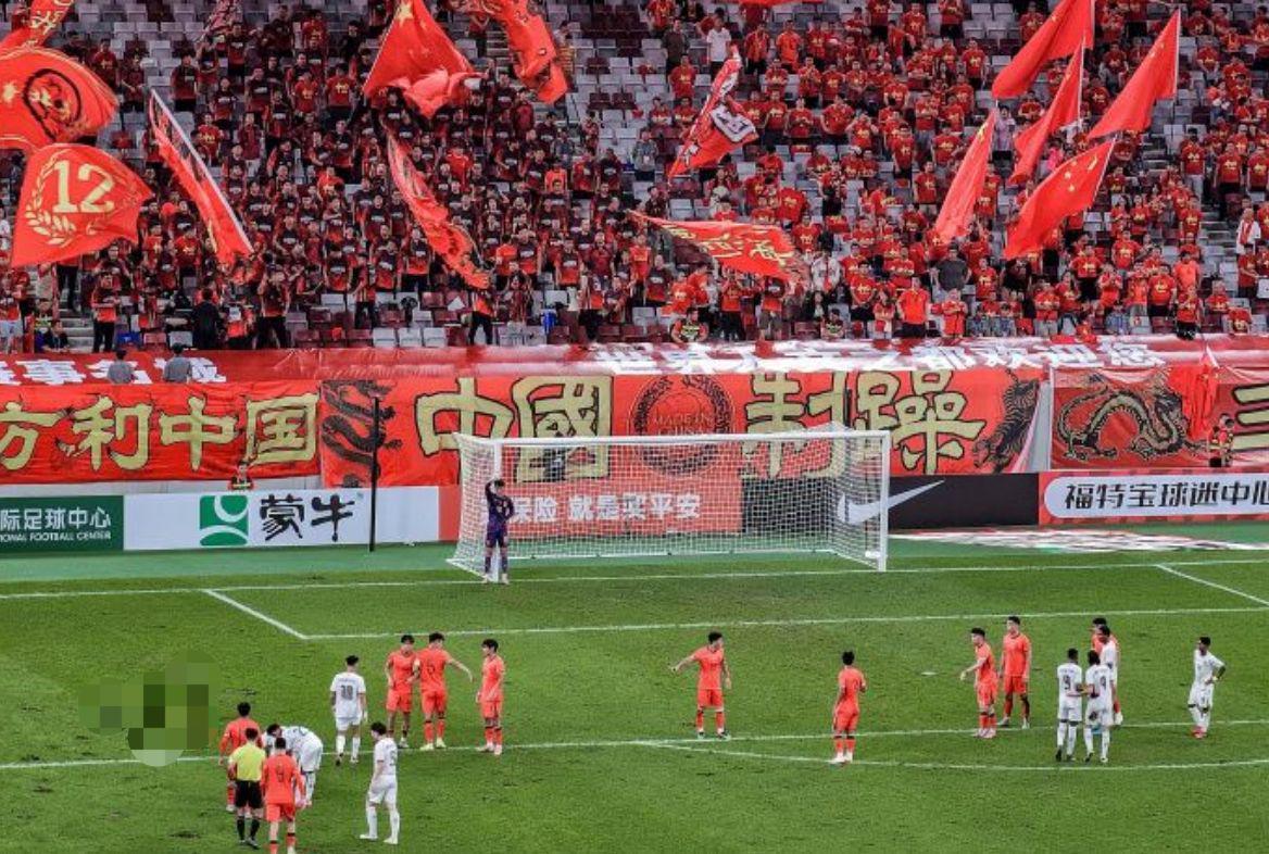 U22国足蒙羞!董路:中国人踢不了复杂足球 洋帅高估了球员的能力